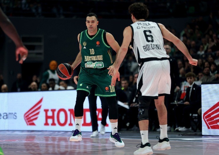 PRAVO LICE ZELENIH Panatinaikos se probudio iz zimskog sna i očitao lekciju ekipi Duška Ivanovića