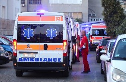 ŠEST OSOBA POVREĐENO U PADOVIMA Pune ruke posla za Hitnu pomoć u Beogradu