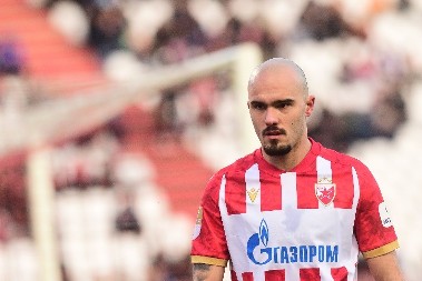 OPIPAVANJE PULSA Bivši igrač Zvezde oblači crno-beli dres?