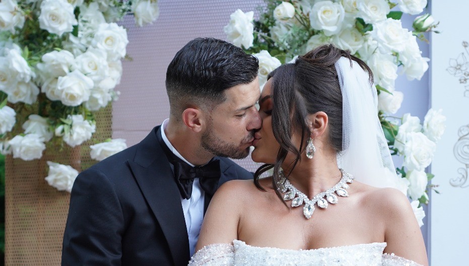 JOŠ JEDAN RAZVOD NA ESTRADI?: "Božić nisu proveli zajedno!" 