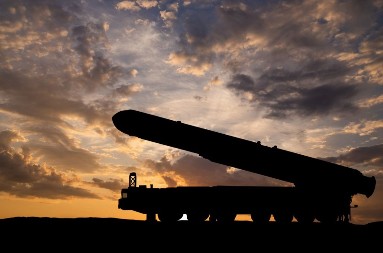 NEMA POMOĆI PROTIV ''OREŠNIKA''! Rusi tvrde: Pogođeni su ključni ciljevi 