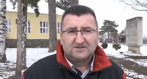 DIREKTOR ŠKOLE U PRANJANIMA PODNEO OSTAVKU, PA IM PORUČIO: Roditelji po selima se muče da školuju decu, sada im to brane, neki nastavnici imaju veću platu i od moje