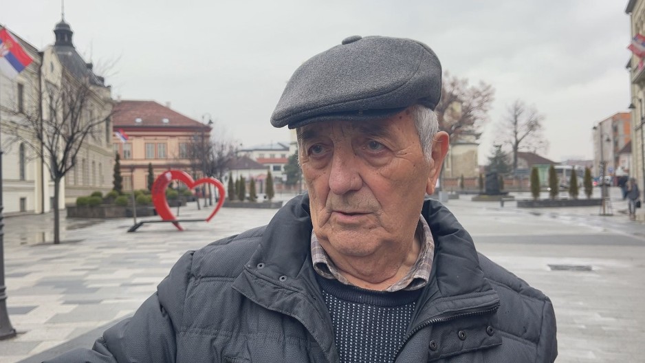 "NISAM ZA OVU OBOJENU REVOLUCIJU"  Evo šta kažu Čačani o blokadi, grad danas normalno funkcioniše (FOTO/VIDEO)