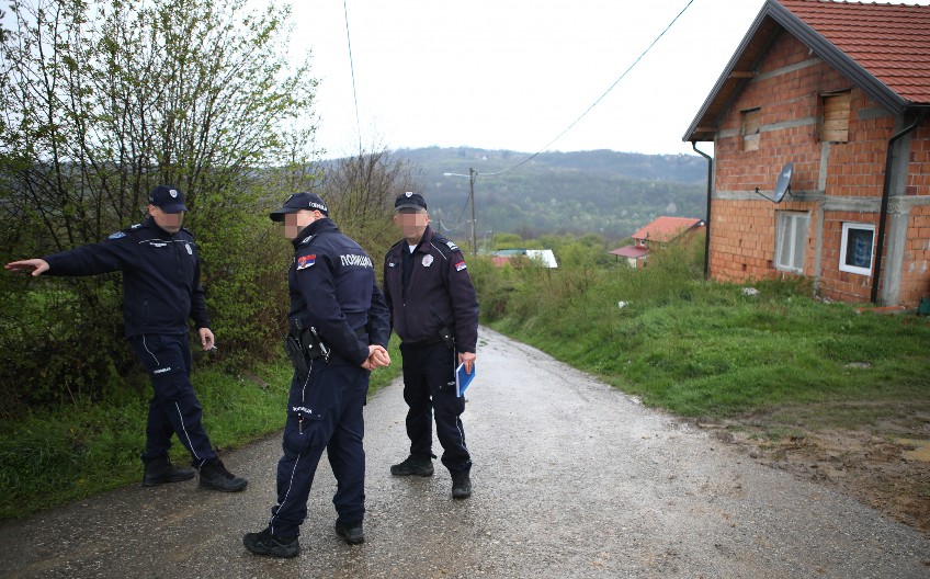OPLJAČKALI MU RADNJU I VOZILI SE NJEGOVIM KOLIMA DOK NIJE NESTALO GORIVA "Dobrica je bio najbolji čovek, srce mu je puklo KAD JE VIDEO LOPOVE"!
