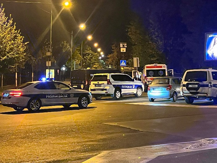 PREUSMERAVA SE SAOBRAĆAJ TOKOM BLOKADE AUTOKOMANDE Evo kako da danas izbegnete saobraćajni kolaps