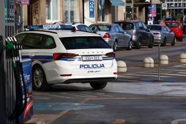 SUDIJINOG SINA SILOVALI I MUČILI, ZAPOSLENE BOLELO UVO! Hrvatska mora da plati odštetu bivšem pritvoreniku    