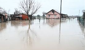 "STANJE JE KATASTROFALNO, ELEMENTARNA NEPOGODA JE VELIKA" Drama na KiM, poplavljene kuće