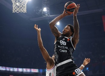 "REKLI SU MI..." Tajrik Džons debitovao za crveno-bele, pa otvorio dušu posle odlaska iz Partizana