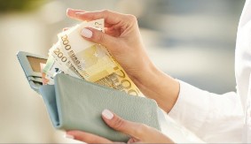 Mogu da zaborave na stezanje kaiša: Pare će se lepiti za 3 horoskopska znaka već od 12. januara!