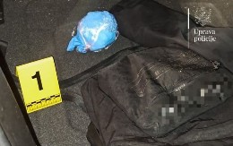 PAO MLADI DILER U BUDVI Nikšićaninu (20) u kolima pronađeno 90 grama marihuane namenjene uličnoj prodaji