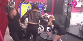 PLJUNULA ASMINA U FACU Skandal u Eliti, obezbeđenje na nogama (FOTO) 