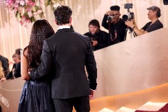 GDE BEŽIŠ DEČKO? Slatki pevač uhvatio maglu na dodeli nagrada, kamera snimila celu akciju