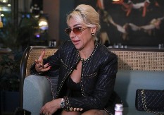 "ODLIČAN KASKADER" Jovana Jeremić zadivila skijaškim veštinama, javnost uverena da ovo nije ona! (VIDEO)