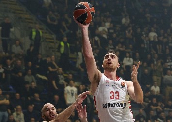 MILUTINOV BRUTALNO ISKREN: Neću da komentarišem Partizan, dobili smo ih 40 razlike