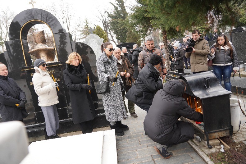BILA JE JEDINA ŽENA U ARKANOVOM OBEZBEĐENJU Čuvala je Anastasiju i Veljka, a evo u kakvim je sada odnosima sa Cecom (FOTO)