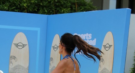 PEŠKIRI NISU NAIVNI Rijaliti zvezda zažalila što je sa njim obrisala lice, ni u ludilu nije očekivala da će se ovo desiti