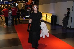 LAZAR RISTOVSKI SE POMIRIO SA BIVŠOM ŽENOM Anica Lazić nemoćna, glumac doneo konačnu odluku