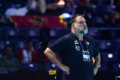 SAVIĆ NA METI ŽESTOKIH KRITIKA Crnogorci kipte od besa, opleli po nekadašnjem selektoru Srbije