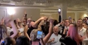 "VARAJU MUŽEVE U MOJOJ KAFANI, DOVODE ŠVALERE" Pevač raskrinkao koleginice: "Dolaze na prenoćište"