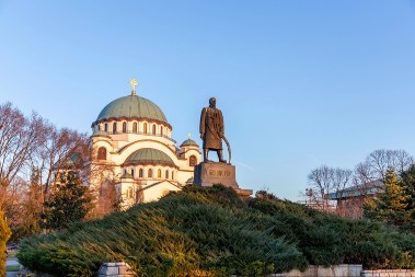 SRBIJA U MINUSU, ŠIBAJU OLUJNI UDARI VETRA Verovanje kaže da kakvo je vreme danas, takvo će biti CELE godine!