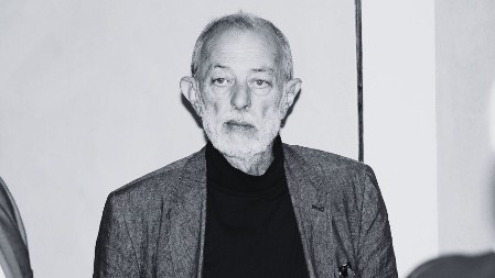 MIKINA SAHRANA SE ODLAŽE ZBOG OVOGA Supruga se oglasila: "Još ne znamo..." 