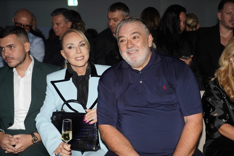 "ŠEST DANA NISMO IZLAZILI IZ SOBE" Lepa Brena o intimi sa Bobom: "Popucali su zidovi od nas"