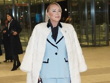 "BUNDE SU BILE POTPUNO UNIŠTENE" Lepoj Breni demolirali i pokrali deo garderobera, pevačica doživela šok!