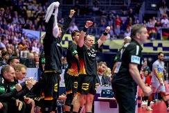 SRBIJA ELIMINISANA SA PRVENSTVA EVROPE Španija nije pomogla "orlovima", Nemačka i "crvena furija" idu dalje