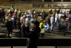 BLOKADERI KAŽU DA NIKAD NIJE BILO GORE A pevačica za blokaderske medije kaže da su 2008. harali opasni ljudi!