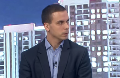 KADA SE TAKVA PORUKA UPAKUJE U RATNE SIMBOLE, JOŠ JE OPASNIJA Analitičar Spasić za Alo! o lažnoj aferi "Sarajevo safari"