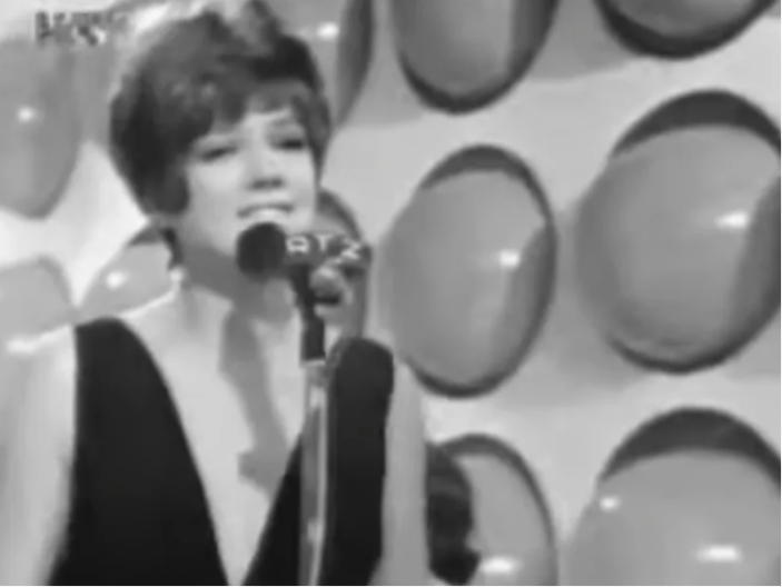 SLOMLJENA OD BOLA Oglasila se unuka preminule glumcice Senke Veletanlić 