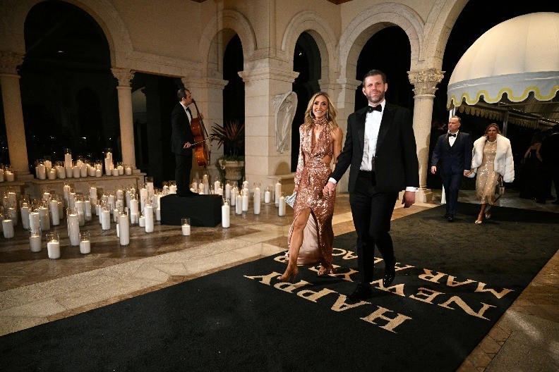 Trampova snajka snimila spot sa egipatskom pevačicom: Samo je zaigrala, a internet je poludeo!