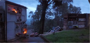 HOROR U ITALIJI: Groblje se urušilo, kovčezi pali u provaliju