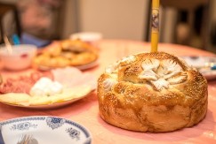Šta uraditi sa slavskim kolačem? Pravoslavni običaji imaju jasan odgovor