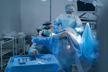 STRAŠNA GREŠKA LEKARA Ginekološki pregled se pretvorio u noćnu moru - zaboravili STRANO TELO U MATERICI!