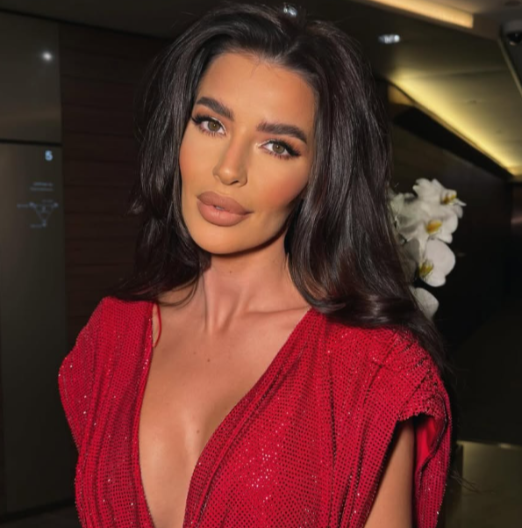 "JAKO PATIM" Majka Ane Rajković otkrila istinu o odnosu sa ćerkom, progovorila o njihovim izbrisanim fotografijama!