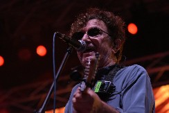 "NARODNJACI SU IM SELJANA" Bregine naslednice među sobom govore francuski, a sve tri su različite veroispovesti!