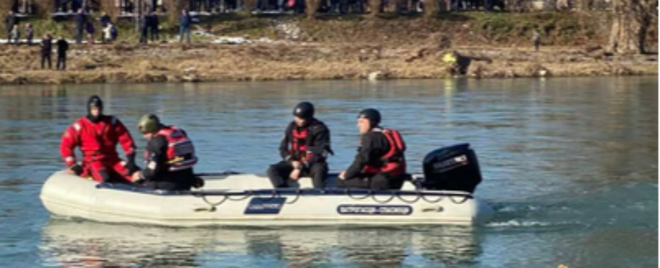 OTKRIVENO ZAŠTO JE MAJKA BACILA ĆERKICU U SAVU Pre zločina sestri poslala JEZIVU PORUKU i dete vodila u igraonicu