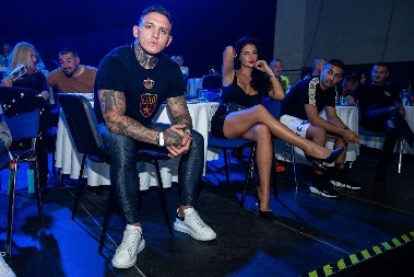 POGINULA ATRAKTIVNA INFLUENSERKA Bila je supruga slavnog MMA borca, slupala se vozeći skupoceni auto