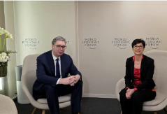 OGLASILA SE MARTA KOS POSLE SUSRETA SA VUČIĆEM Dok blokaderi čine sve institucije EU napadnu Srbiju, on se bori za Srbiju