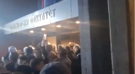 NASILNICI! Ovako Dinkovi separatisti poručuju srpskoj policiji: „Dete ti je…“ (VIDEO)