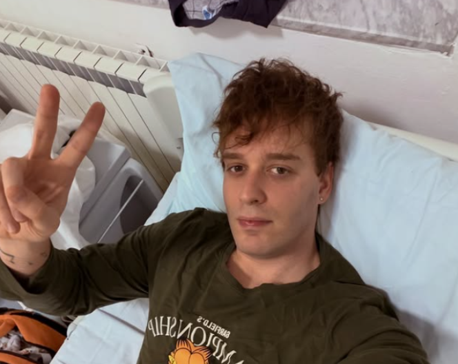 POPULARNI PEVAČ OPERISAN Otkrio detalje zdravstvenog stanja iz bolnice!