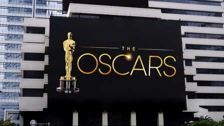 DANAS SU OBJAVLJENE NOMINACIJE ZA OSKARA Apsolutni favorit je film "Grešnici" sa čak 16 nominacija, a evo ko je još u trci za prestižnu nagradu