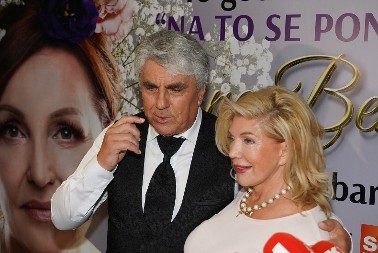 "NE MOGU DA KAŽEM DA ME VOLE" Suzana Mančić ne može više da ćuti o deci svog muža!