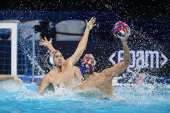 TOTALNI DEBAKL HRVATA Crvena furija deklasirala "kockaste" 