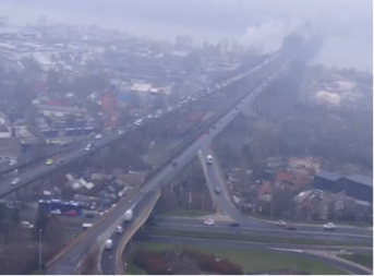 PANČEVAČKOM MOSTU SE OVOG JUTRA NE MOŽE PRIĆI Stvaraju se kolone u 2 kraka, desila se 4 udesa