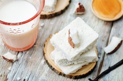 POSNE KOKOS KOCKE ZA IZNENADNE GOSTE Gotove dok pristavite kafu, a miluju nepca