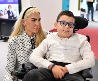 2011. GODINE BROJ ONIH KOJI SU SE LEČILI OD RETKIH BOLESTI IZ BUDŽETA JE BIO NULA Olivera Jovović za Alo!: Danas se leče 930 pacijenata i više od 40 dijagnoza