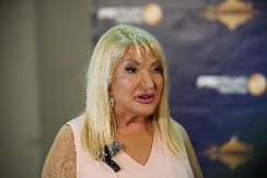 "TUKAO ME JE SVAKI DAN, PA IZBACIO IZ KUĆE" Goca Lazarević doživela stravično nasilje