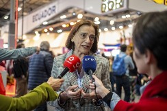 DIREKTORKA FITUR-A POSETILA ŠTAND SRBIJE Ministar Mali: Još snažniji nastup 2027. godine